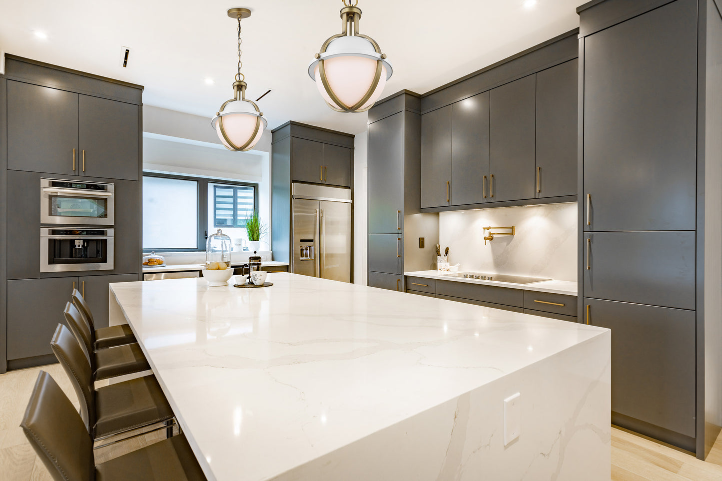 Lincoln - 1 Light Medium Pendant - Medium Base - 60 Watt - Matte White Finish - White Opal Glass