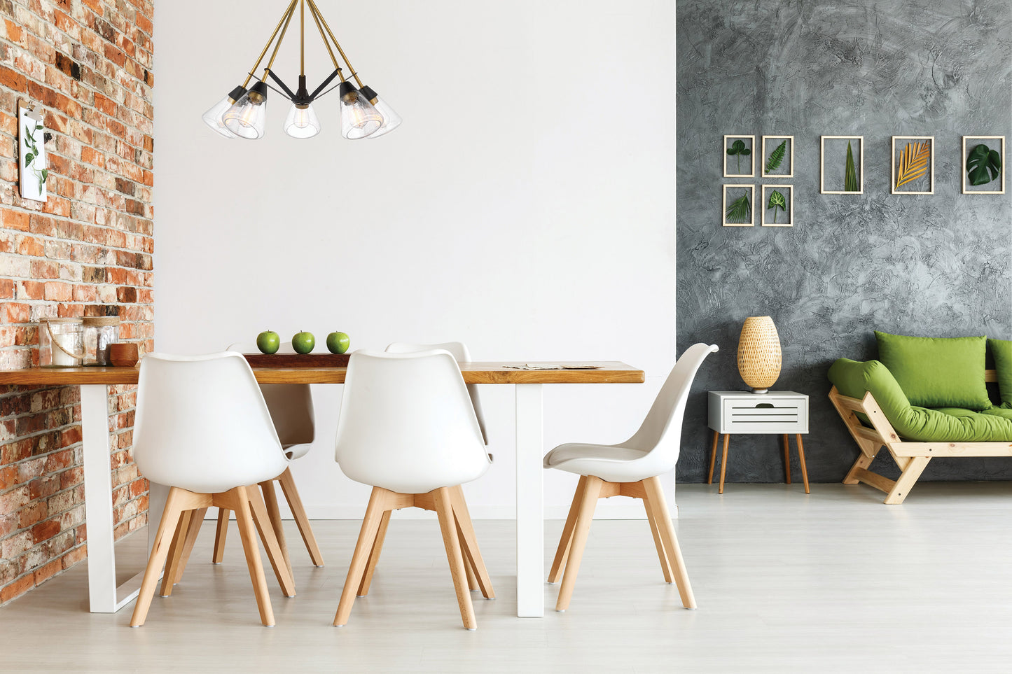 Starlight - 5 Light Chandelier - Medium Base - 60 Watt - Matte Black Finish - Clear Seeded Glass