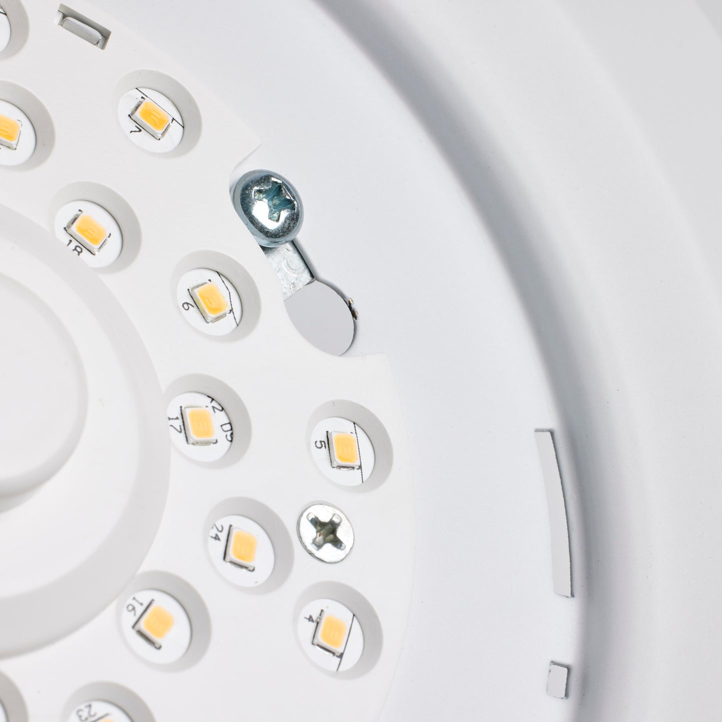 7.5" LED Flush Mount Fixture; Disk Light; Round; 13W; 3000K; White Finish; 12pk