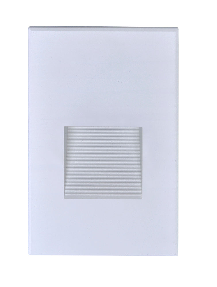 LED Vertical Step Light - 3W - 3000K - White Finish - 277V