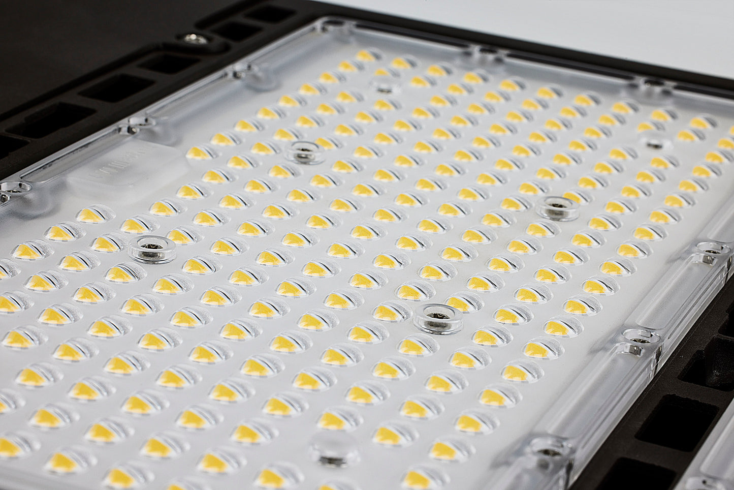 LED Area Light Type III; 100W; Bronze Finish; 5000K; 120-347V