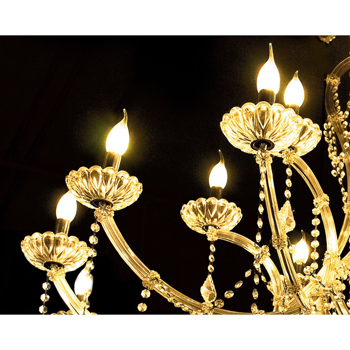 4 Watt C15 LED Filament; Satin Spun; Clear; Medium base; 2700K; 300 Lumens; 120 Volt; Carded